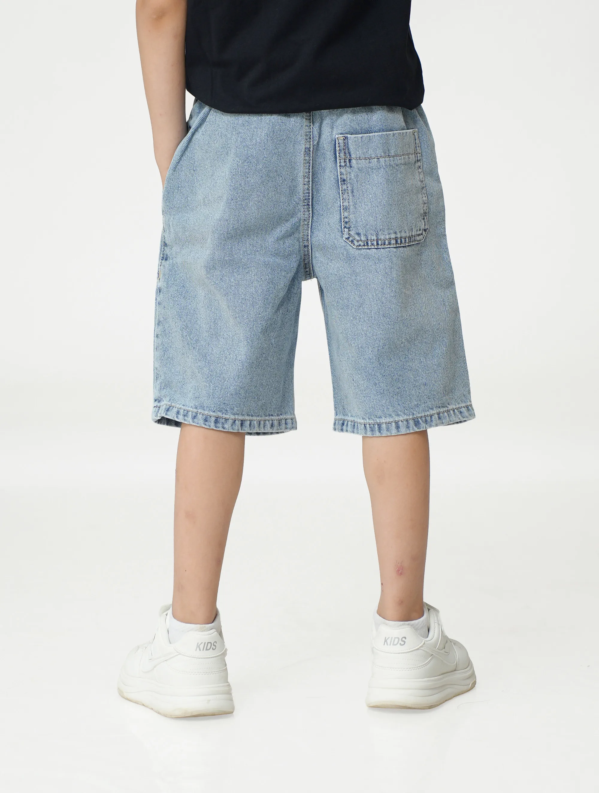 BERMUDA JEANS
